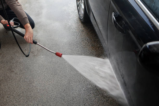 Best Affordable Pressure Washing  in Lawton, IA